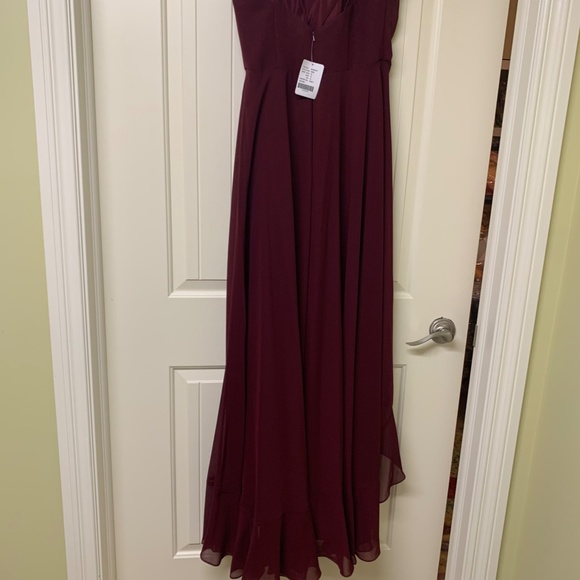 Evening Dresses - Picture 4 of 4